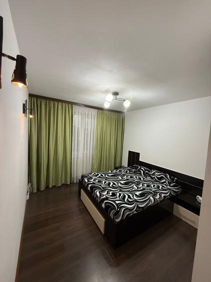 Apartament 3 Camere Aparatorii Patriei 2 Bai Metrou Centrala Parcare AC