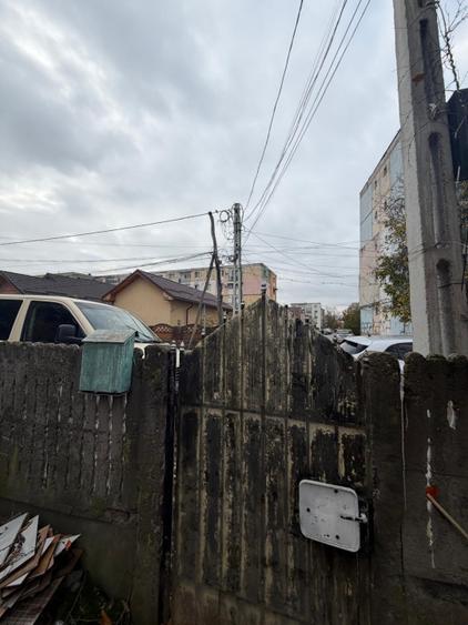 Casa/vila 70mp langa blocuri din caramida , 270mp teren, Filiasi
