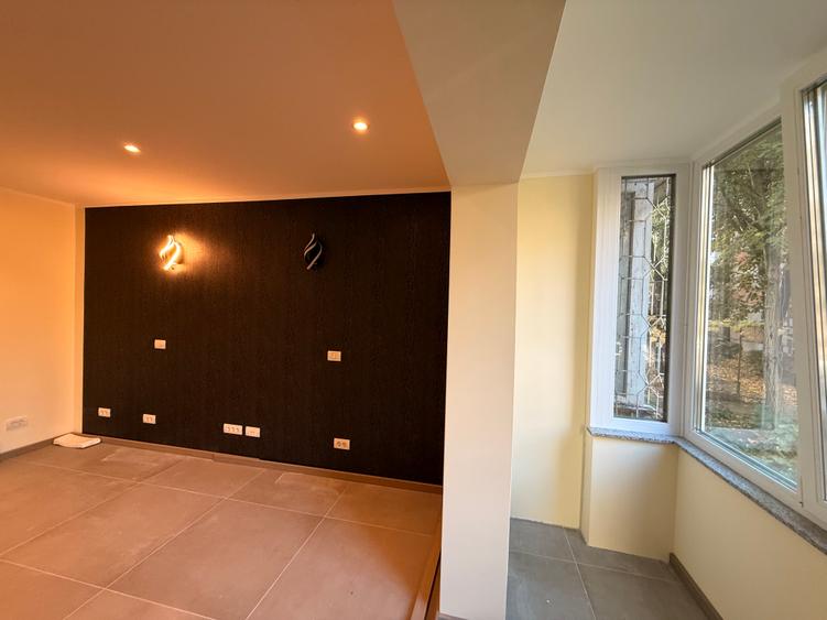 Ap. 3 camere , decomandat , incalzire in pardoseala-Complex Studentesc
