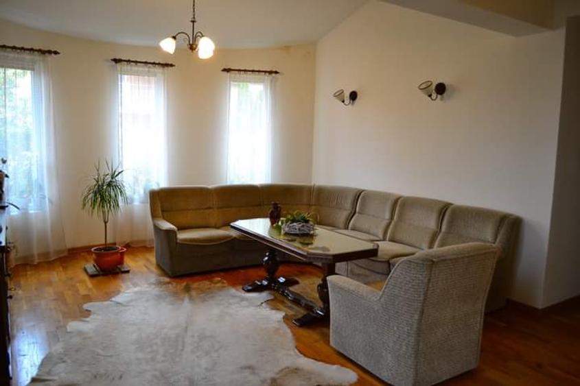 Giroc - Vatra satului- casa parter - 3 camere- 130 mp utili