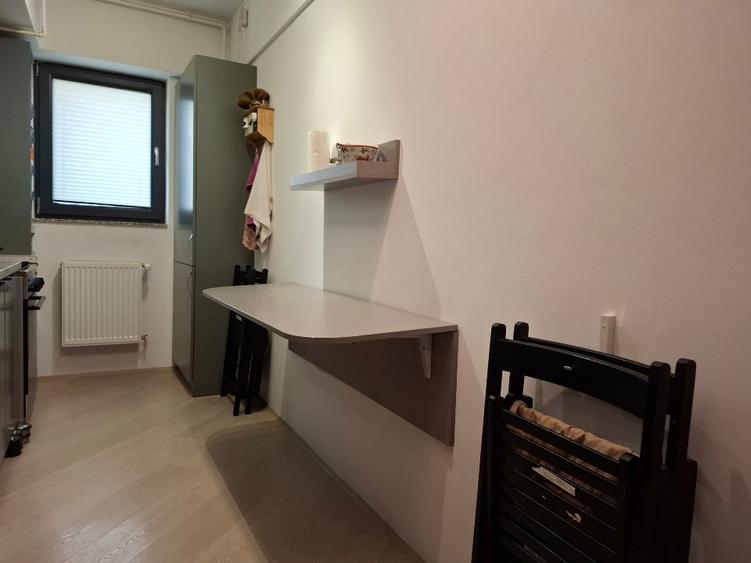 DIRECT proprietar: Apartament 2 camere in zona linistita, cu multa vegetatie.