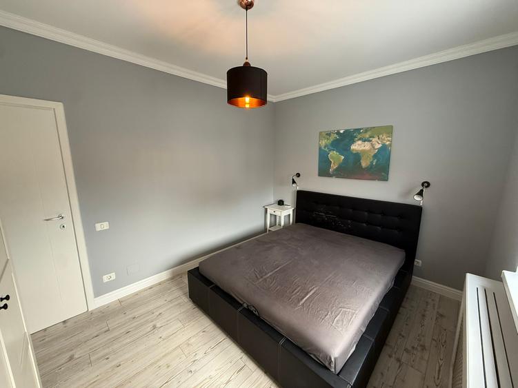 Apartament 3 camere - de vanzare - Dumbravita