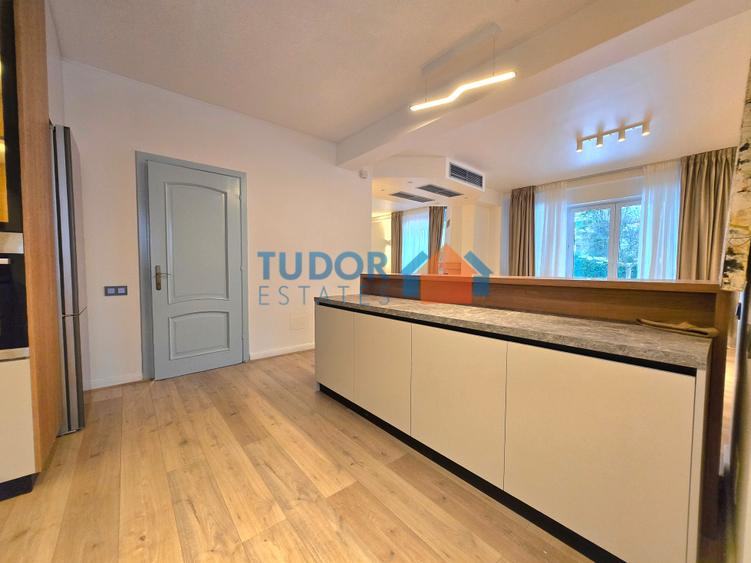 Beautiful Fully Renovated 5 Bedroom Villa in Iancu Nicolae