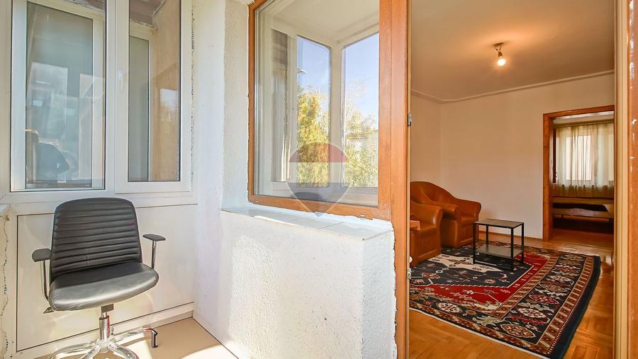 Apartament de două camere langă parc, Centrul Civic