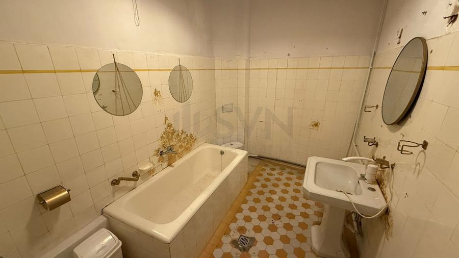 REV2005926 Vilă de închiriat, 7 camere, Dorobanți,pretabil comercial