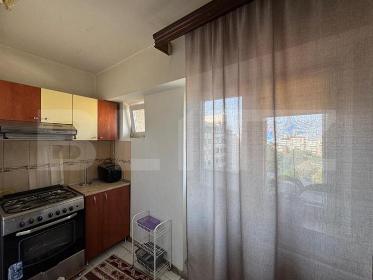 Apartament 4 camere, 105 mp, parcare, zona A.I Cuza