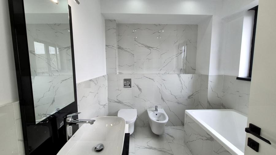 Apartament premium 2 camere 76,70 mp utili + terasa 17,50 mp Polona comision 0%
