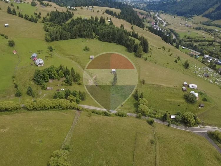 Teren 33,364mp Dorna Candrenilor / Strada Strugurel