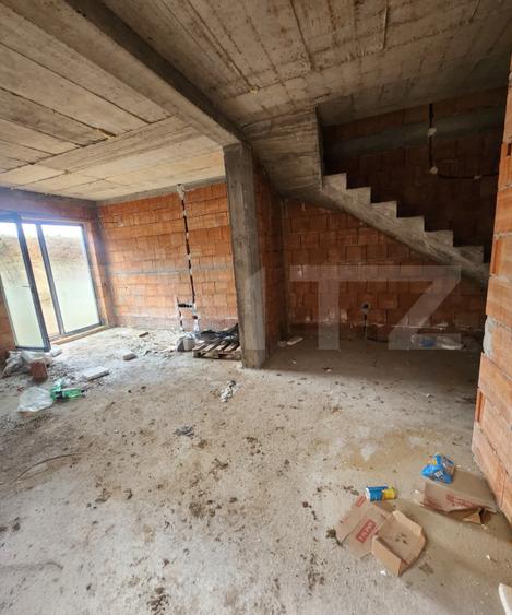 Dupex de vanzare, 120 mp utili, 150 mp de teren, zona Fagului
