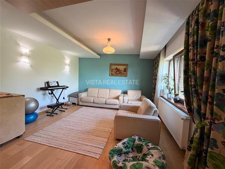 Casa tip duplex, zona Centru - 23