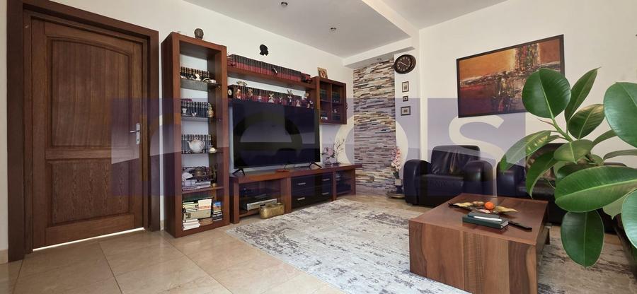 VANZARE CASA P+1 | 5 CAMERE | ZONA ROSETTI