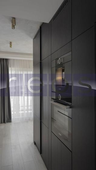 De vanzare Penthouse tip loft 3 camere Belvedere Residence