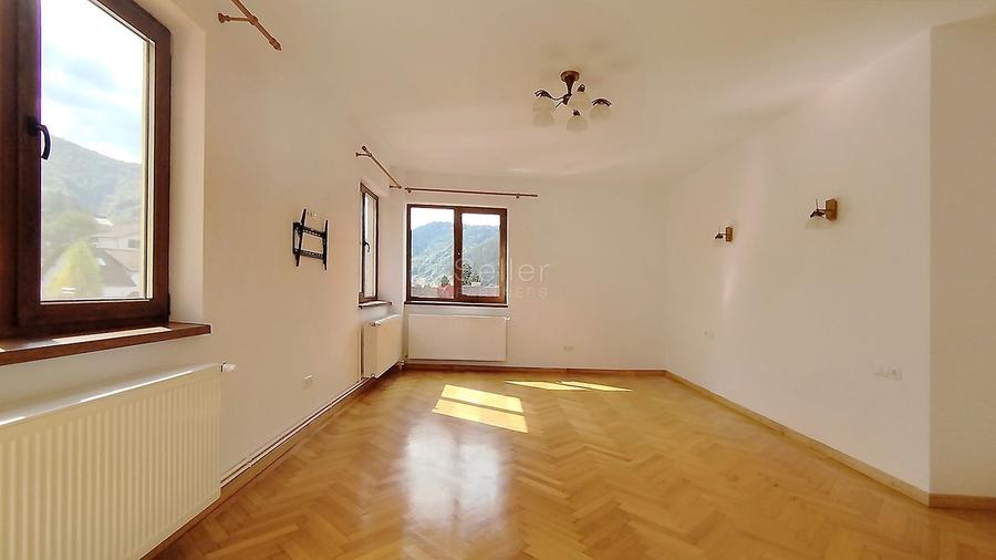 Proprietate cu terasa si vedere panoramica – Centrul Brasovului