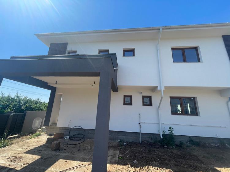 Duplex de vanzare in PAULESTI 120 mp utili