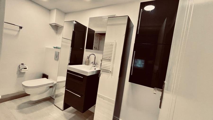 Apartament de închiriat, 4 camere, 105 mp, Iris Oașului 86-90