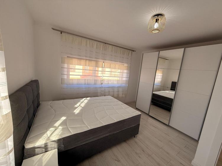 Casă de închiriat 3 camere, utilată complet, teren 324 mp - EROILOR - 6