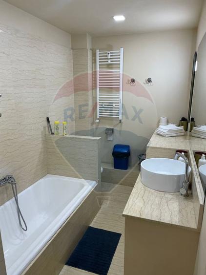 Garsonieră spațioasă - Piața Romană, vedere spre ASE, disponibila acum