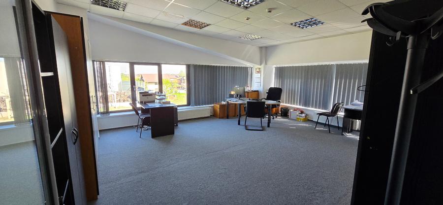 Proprietate industriala: depozitare 6.978 mp + birouri 864 mp