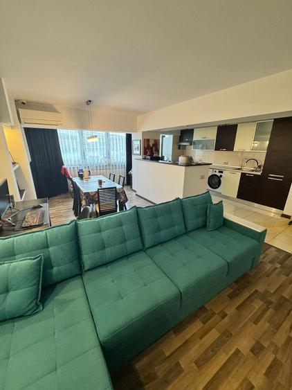 Apartament 2 camere decomandat- Casa de Cultura