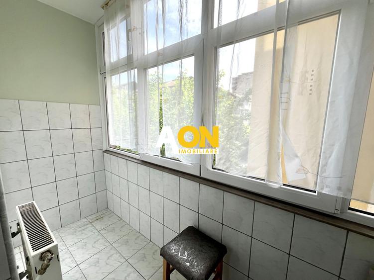 Garsonieră, Etaj Intermediar, Zona Cetate