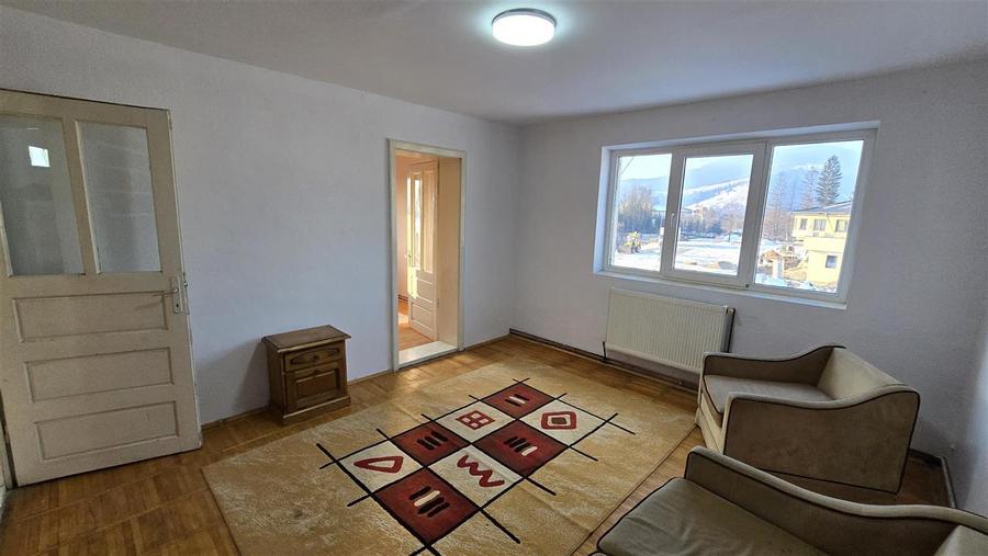 Apartament 3 camere Suceava Molid De Vanzare!