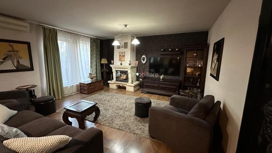Casa individuala 6 camere cu teren 700 mp si garaj in Selimbar - 2