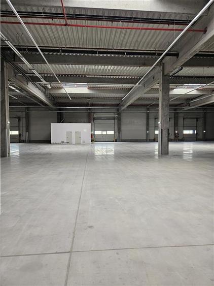 Spatiu Industrial - 2500 mp - Productie - Depozitare - Distributie