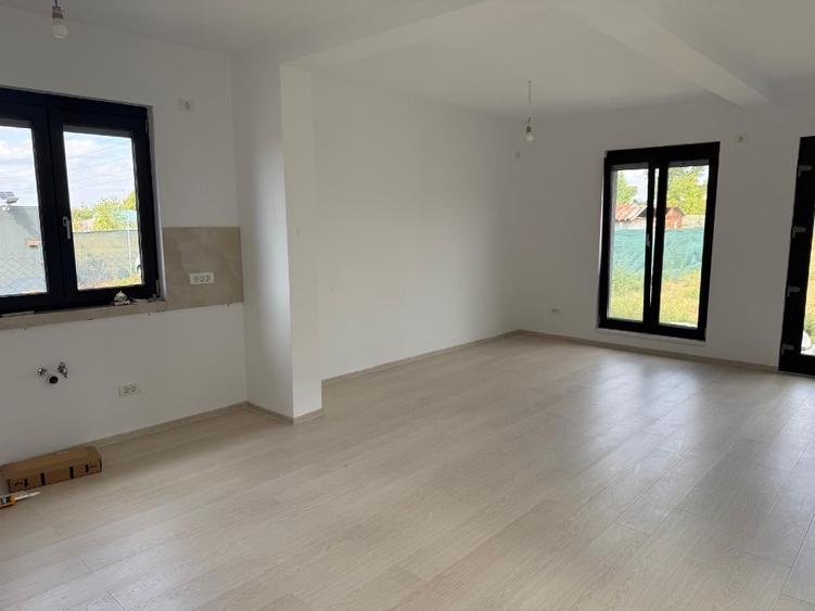 O casă nouă,900mp,din 2024,într-o zonă liniștită din Giroc,zona Flonta