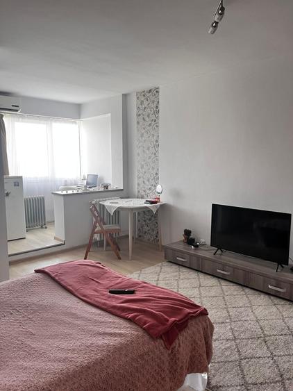 Inchiriere garsoniera Mall Plaza - Lujerului 34mp, etaj 8 din 9