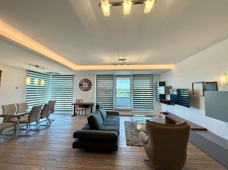 Iancu Nicolae | Bloc boutique | Lângă British School