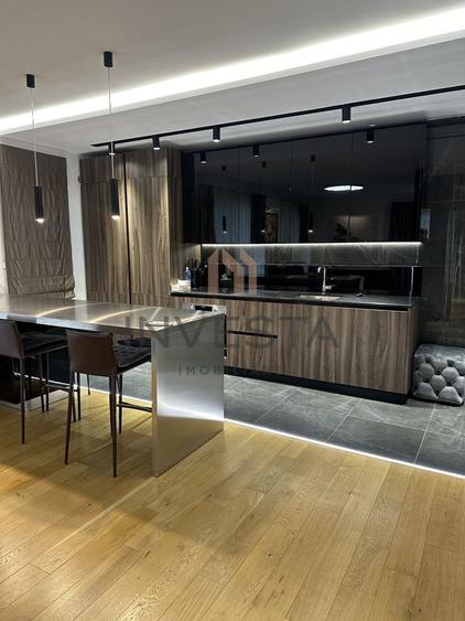 Apartament 2 camere, cu finisaje de lux - zona centrala!