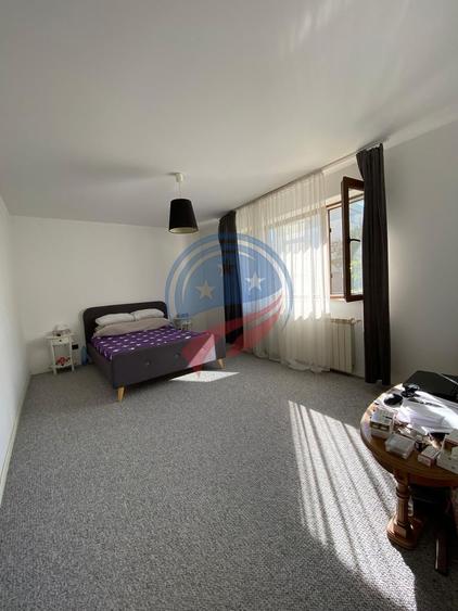 VILA MODERNA  ZONA CENTRALA 380 m TEREN
