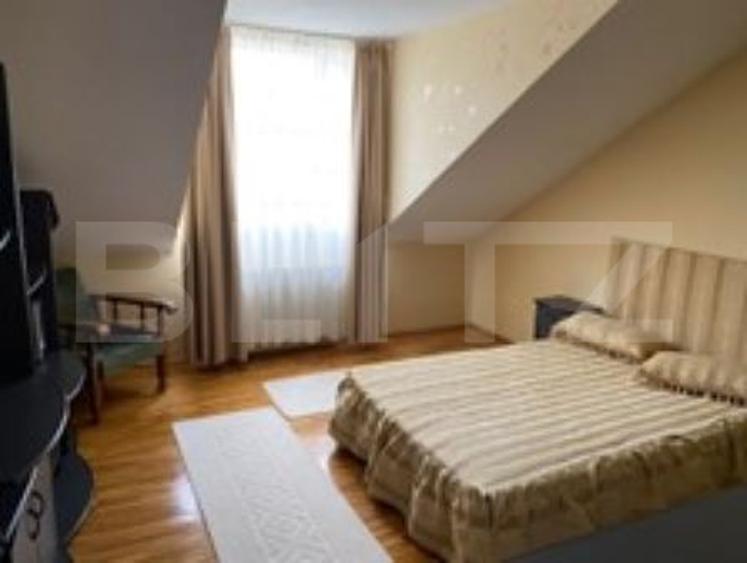 Casa 8 camere 400 mp, 14450 mp Teren - Paulesti