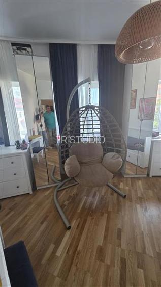 Vanzare apartament 3 camere Foisor de foc, renovat, cu CT - 9