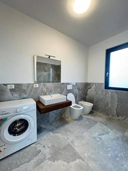 Apartament 2 camere de închiriat | Etaj 5 | bloc Zora