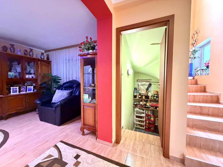 Casa individuala cu 4 camere, 150 mp utili, 380 mp teren - Dumbravita