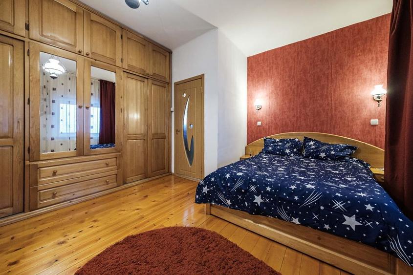 Apartament 3 camere in casa, Centrul Civic