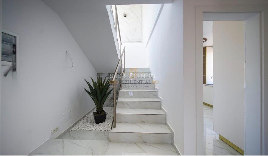 Vila tip duplex, 4 camere, ansamblu cu piscina si acces securizat - 4