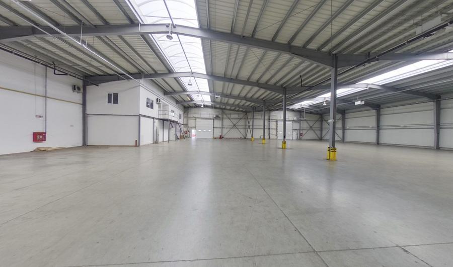 Hala industriala coborare autostrada la 500 eur/mp