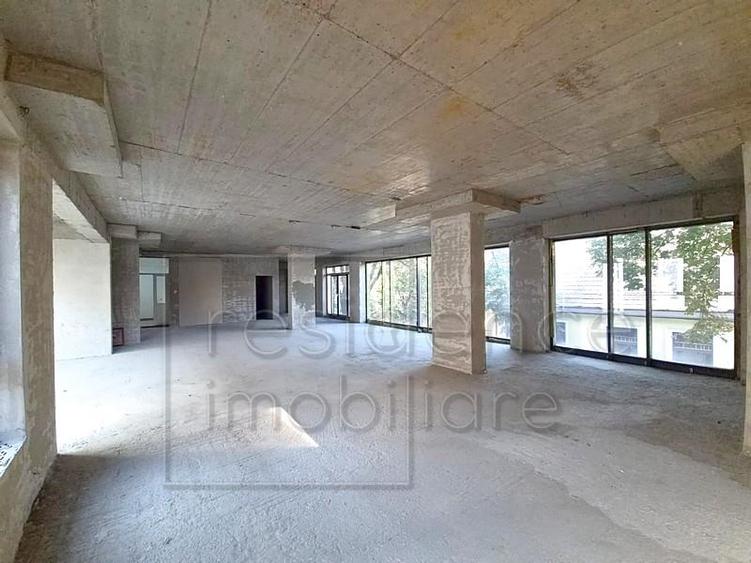 Spatii comerciale pentru diverse activitati, Ultracentral, zona Piata Unirii