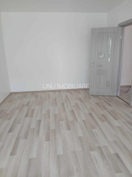 Apartament 2 camere decomandat 54mp - ETAJ 1 - renovat - 2