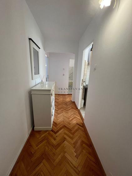 Apartament 2 camere – Locație excelentă, lângă Parcul Sub Arini