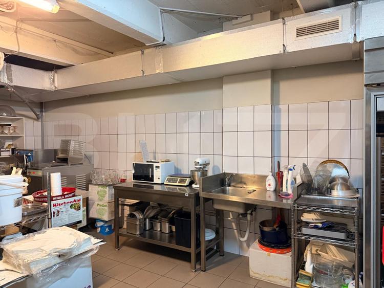 Afacere la cheie de vânzare, 123 mp, Gelateria Theodor Aman