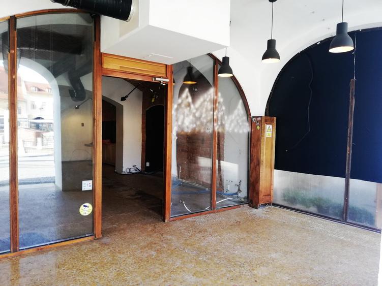 Spatiu comercial de vanzare in Piata Mica, Sibiu