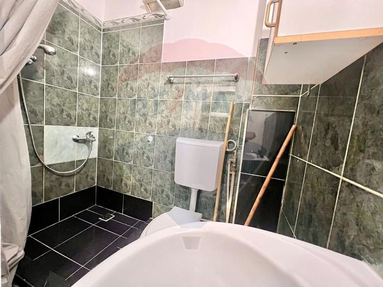 De vânzare garsonieră,în zona Rogerius, Corneliu Coposu