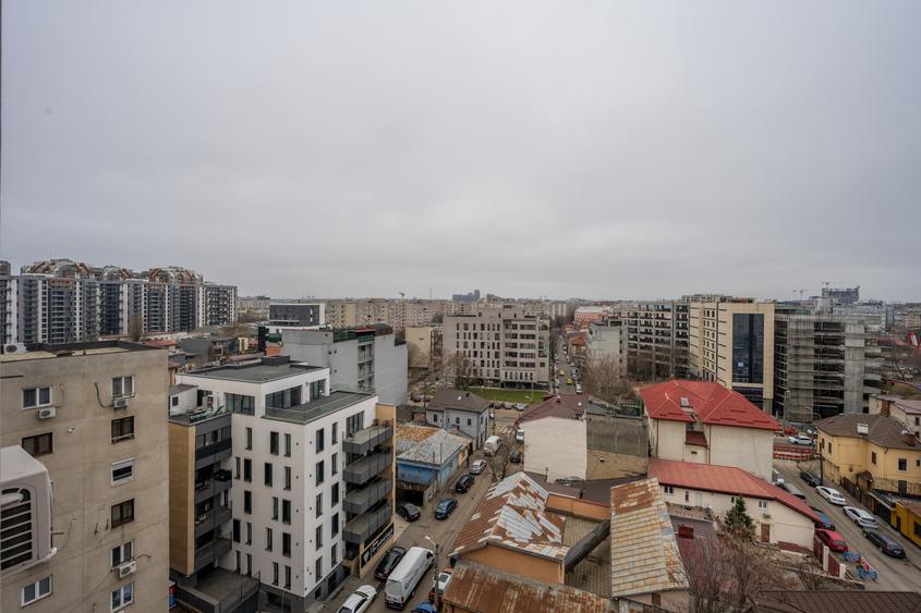 Locație Premium: 3 Camere pe Bulevardul Burebista – Renovat & Gata de Mutare