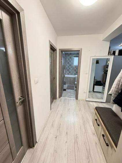 Apartament 2 camere + dressing, mobilat și utilat modern – zona Aurel Vlaicu