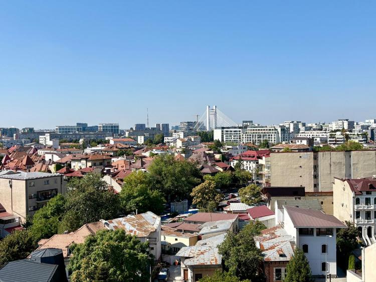 Victoriei - V.Micle 20, apartament 2 camere, mobilat si utilat, 40 mp, etaj 10.
