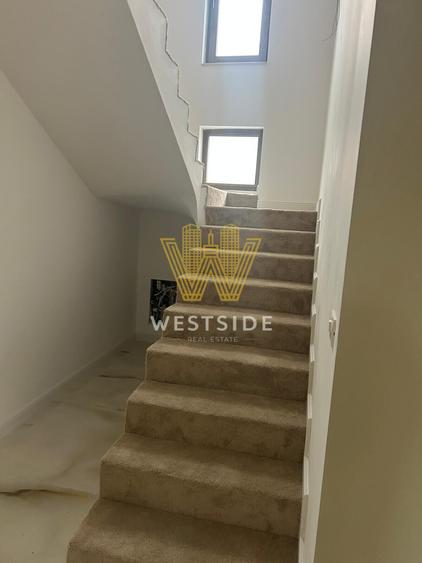 Casa premium individuala de vanzare, in Giroc
