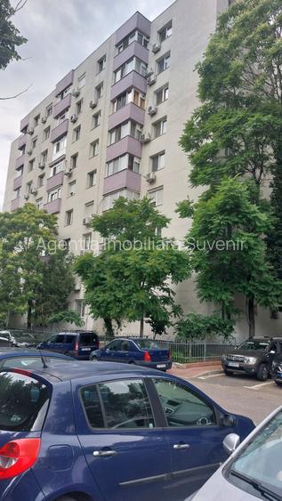 Titan, 1 Decembrie 1918, P/10, bloc din 1980, reabilitat, 89000 E - 8